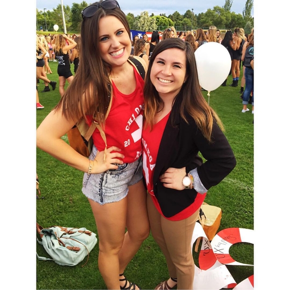 Meet your Posher, Marissa