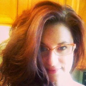 Meet your Posher, Lacy