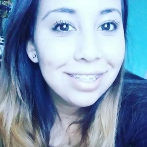 Meet your Posher, Noelia