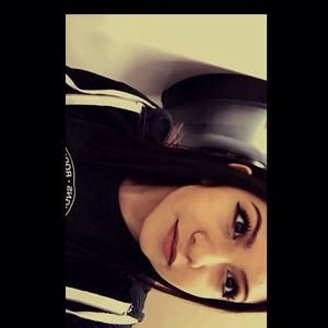 Meet your Posher, Ivette