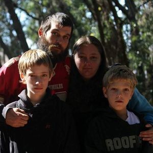 Meet your Posher, Kellys