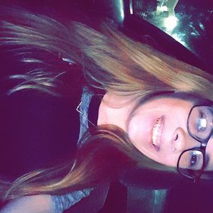 Meet your Posher, Hailey