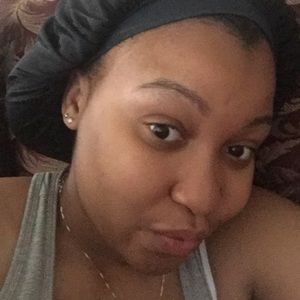 Meet your Posher, Markesia