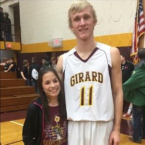 Meet your Posher, Hailey