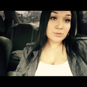 Meet your Posher, Savannah