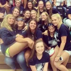 Meet your Posher, Alexis