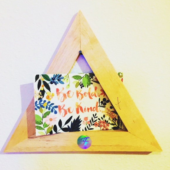 Meet your Posher, Shannon - Picture 3 of 3