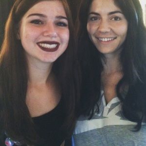 Meet your Posher, Abbey