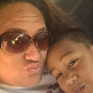 Meet your Posher, Sioka