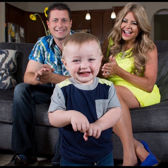 Meet your Posher, Kahlin - Picture 3 of 8