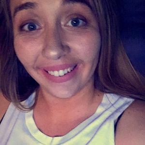 Meet your Posher, Mackenzie