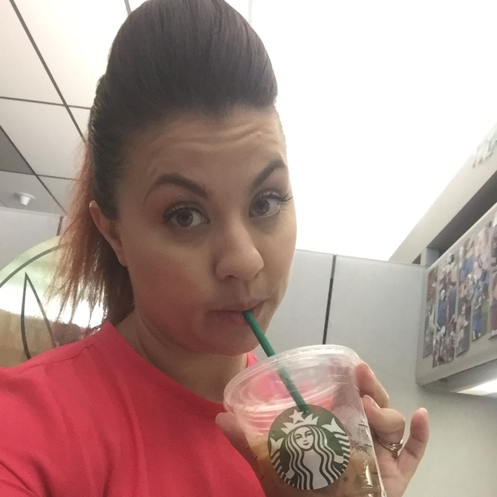 Meet your Posher, Crystal