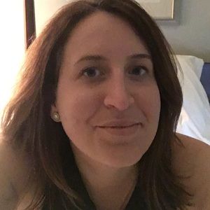 Meet your Posher, Neely