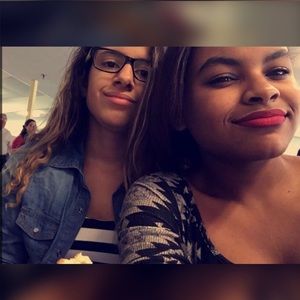 Meet your Posher, Raven