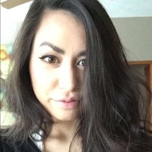 Meet your Posher, Natalia