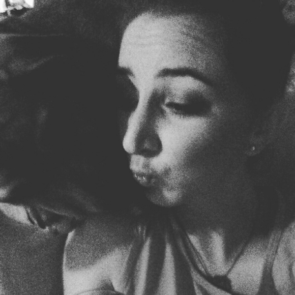 Meet your Posher, Leanne