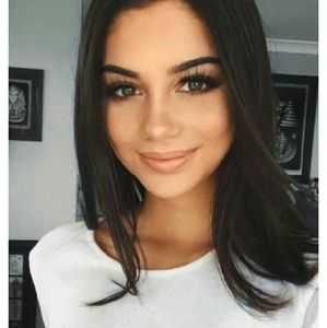 Meet your Posher, Paige