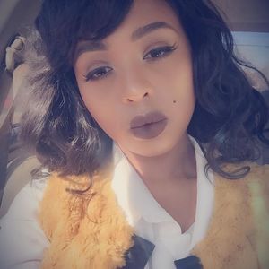 Meet your Posher, Bella