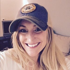 Meet your Posher, Catherine