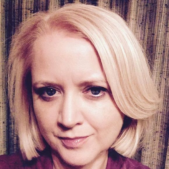 Meet your Posher, Sarah - Picture 1 of 1