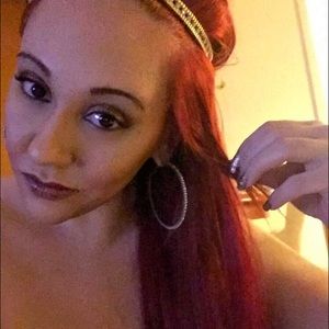 Meet your Posher, Christina