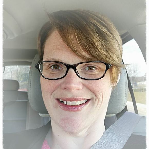 Meet your Posher, Cassie