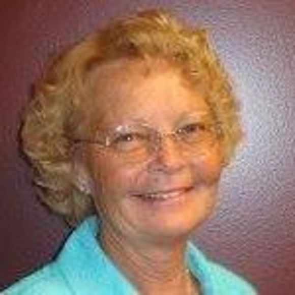 Meet your Posher, Sandi - Picture 1 of 1