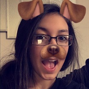 Meet your Posher, Carmella