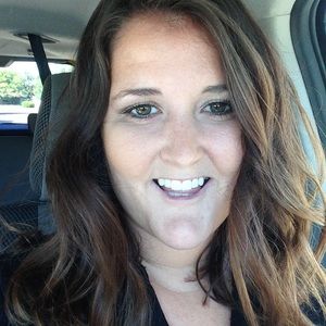 Meet your Posher, Desiree