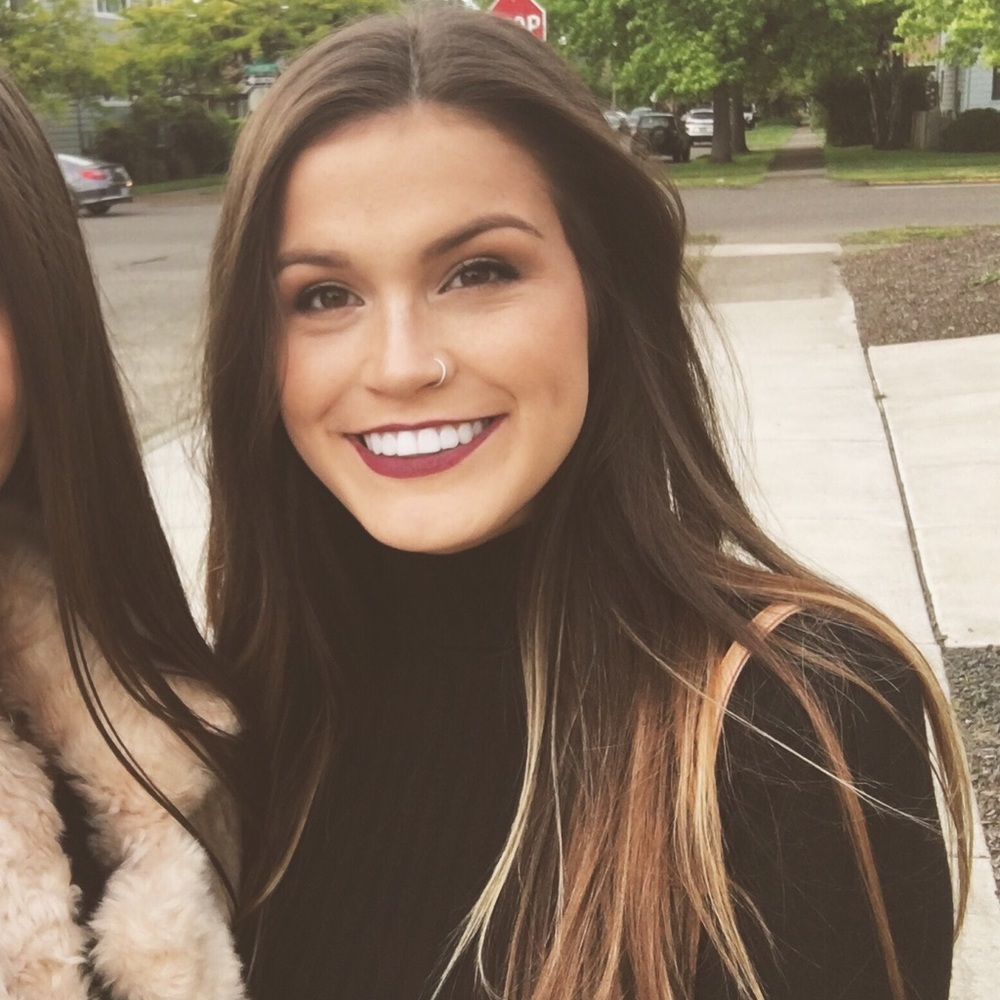 Meet your Posher, Gina