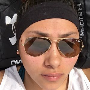 Meet your Posher, Alma