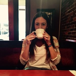 Meet your Posher, Katelyn