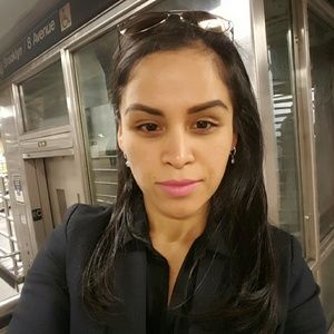 Meet your Posher, Jessica