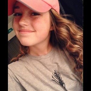 Meet your Posher, Minona