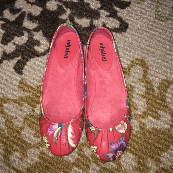 Red floral flats