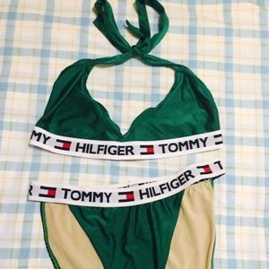 Tommy hilfiger 👙
