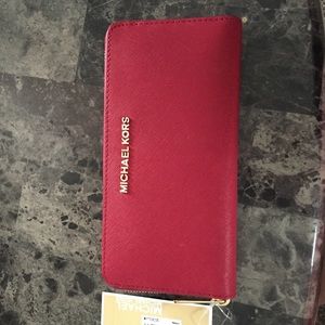 Michael Kors wallet (red)