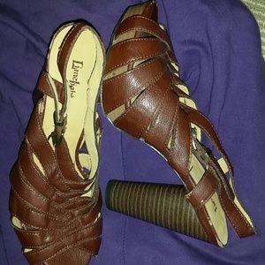 Womens Brown Peep Toe High Heels - Size 7.5