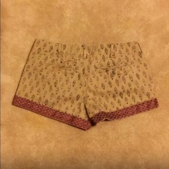 **JUST LOWERED THE PRICE** Ralph Lauren Shorts! - Picture 2 of 4