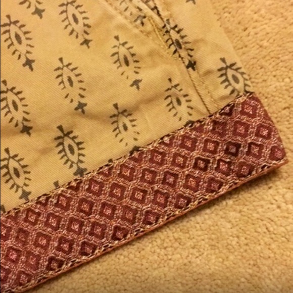 **JUST LOWERED THE PRICE** Ralph Lauren Shorts! - Picture 4 of 4