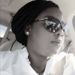 Meet your Posher, Gladys