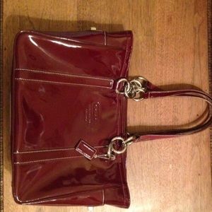 One day SALE! Amazing Crimson Coach Purse👛