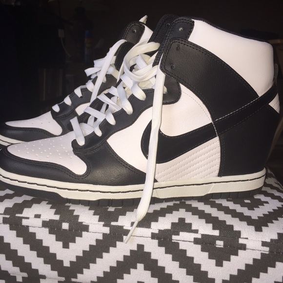 Nike Dunk wedge Sky Hi In Black and White. Size 10