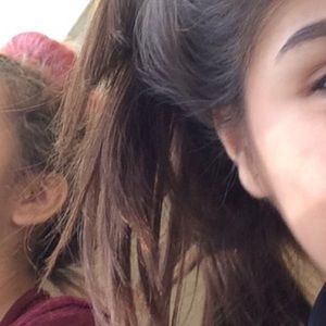 Meet your Posher, Monica