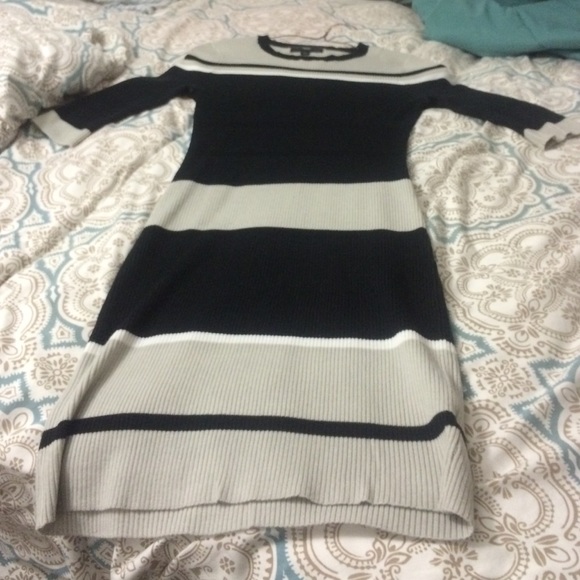 Fitted elegant dress for nice outings