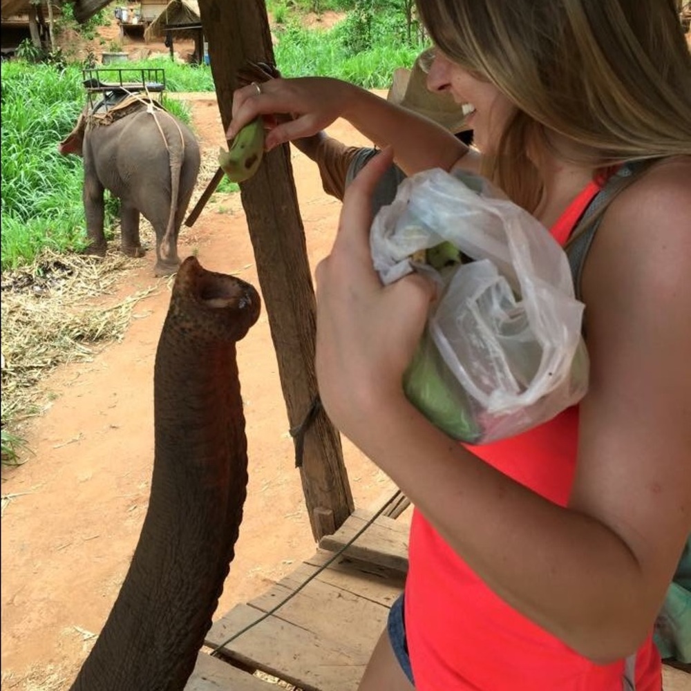 Meet your Posher, Ashley