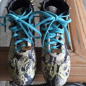 🐍Melody Ehsani x Reebok Sneakers🐍