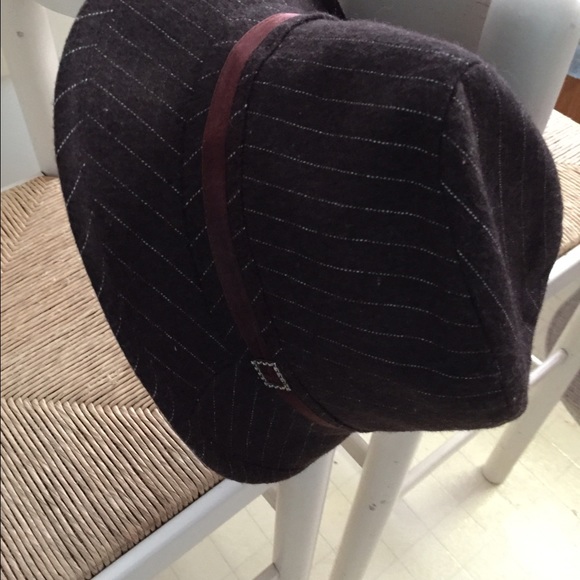 Fedora - Picture 2 of 2