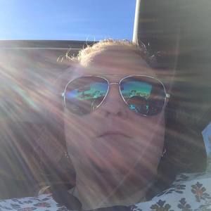 Meet your Posher, April