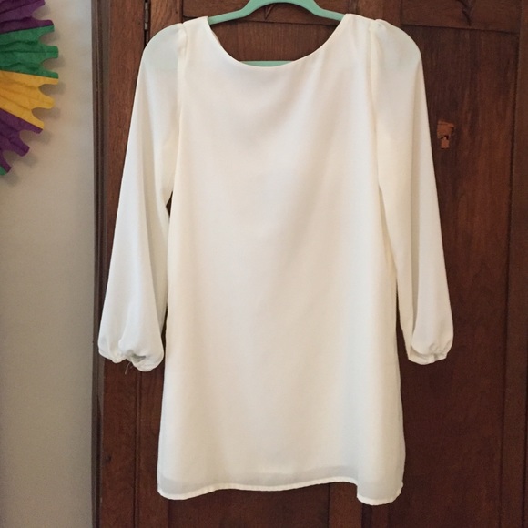 White Shift With Cross back - Picture 1 of 2